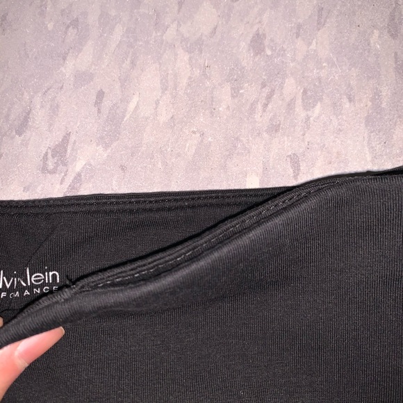 Calvin Klein Capris - Picture 3 of 4